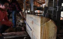 ボディに使用するサイズから切り出す範囲を検討します。 ボディに使用するサイズから切り出す範囲を検討します。